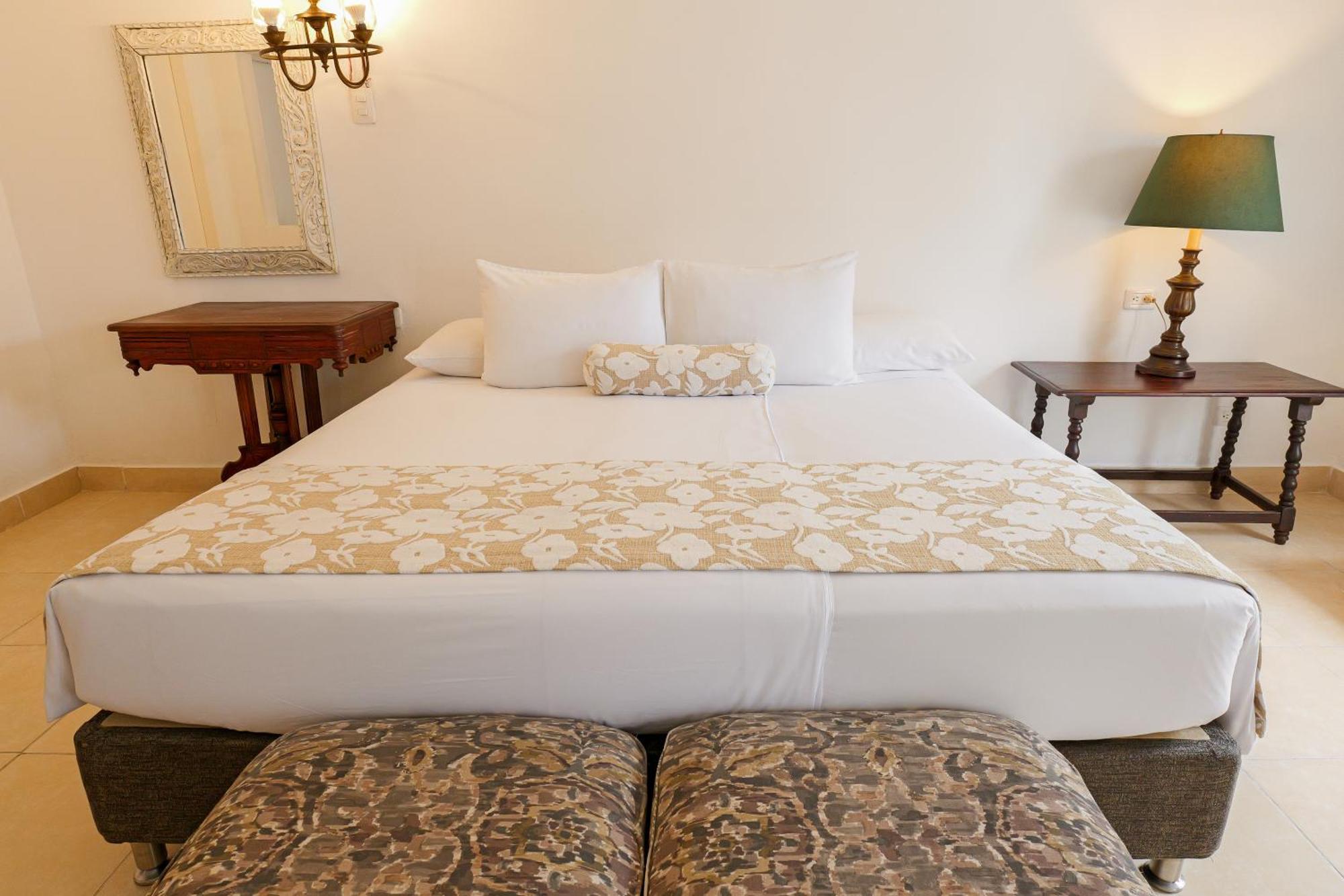Hotel Kartaxa Cartagena Eksteriør bilde
